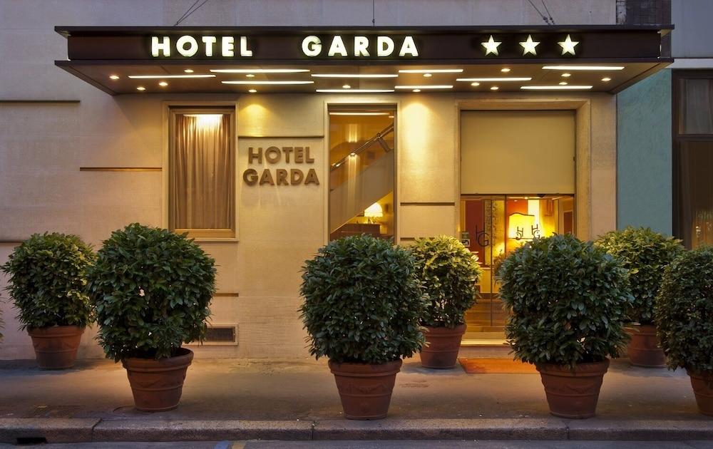 Hotel Garda Milán Exterior foto